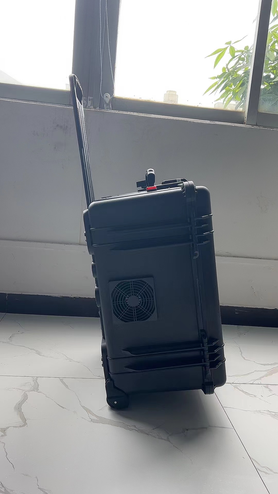 开江手拉箱型移动通信干扰器